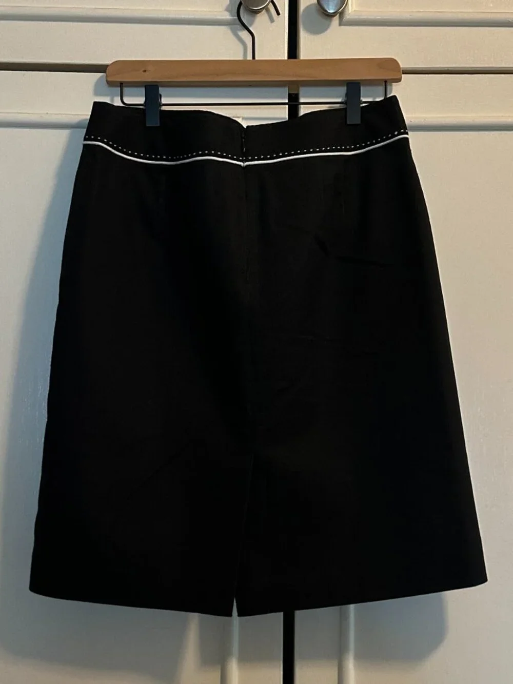 Ann Taylor Pencil Skirt - Picture 3 of 3